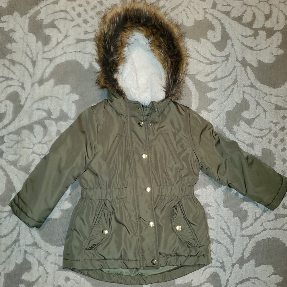 Primark Olive fur hood coat sz 2-3 yrs girls